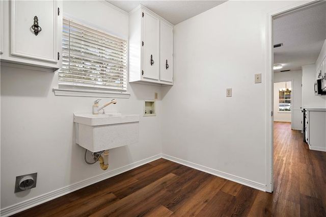 1586 Regency Drive, Mobile, AL 36693