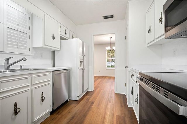 1586 Regency Drive, Mobile, AL 36693