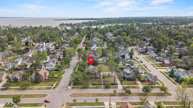 428 9TH STREET, Neenah, WI 54956