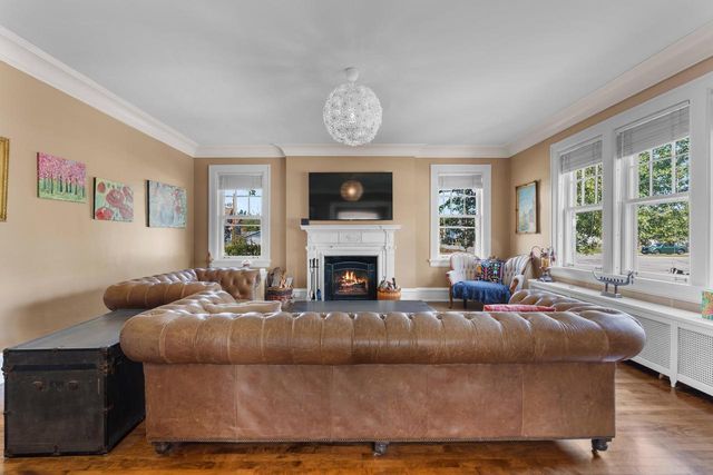 428 9TH STREET, Neenah, WI 54956