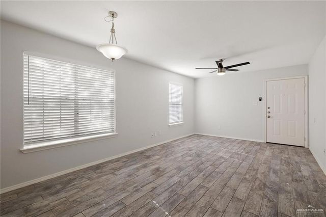 1006 W Kelly Avenue B, Pharr, TX 78577