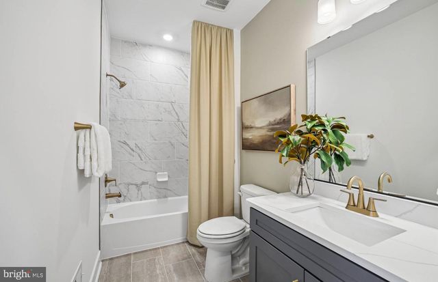 42629 BLACK ANGUS DR, Ashburn, VA 20148
