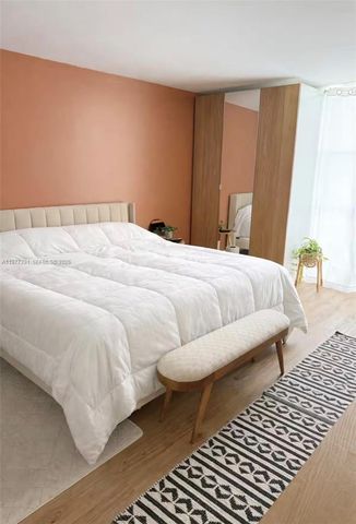 2350 NE 135th St 901, North Miami, FL 33181