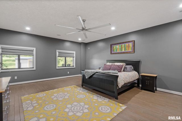 9901 US HWY 6, Geneseo, IL 61254