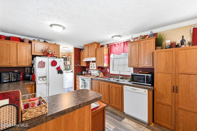 44 Pretty Branch Lane, Riegelwood, NC 28456
