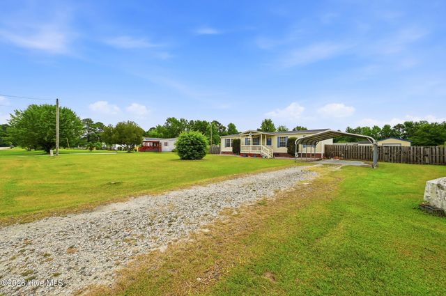44 Pretty Branch Lane, Riegelwood, NC 28456