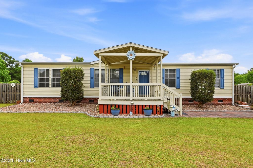 44 Pretty Branch Lane, Riegelwood, NC 28456