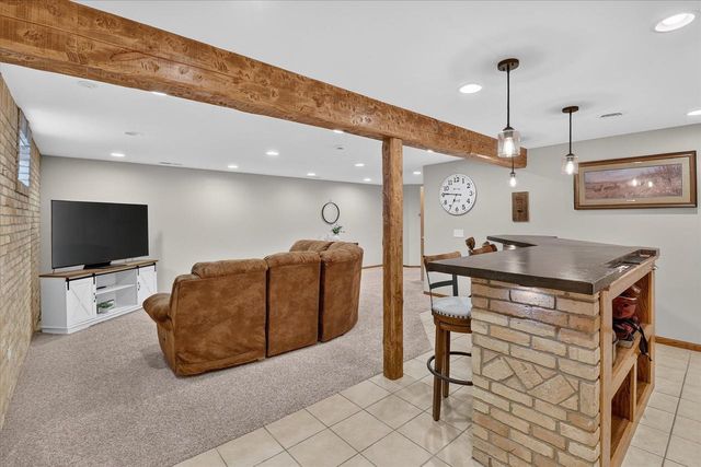 240 Wildfire Lane, Milton, WI 53563