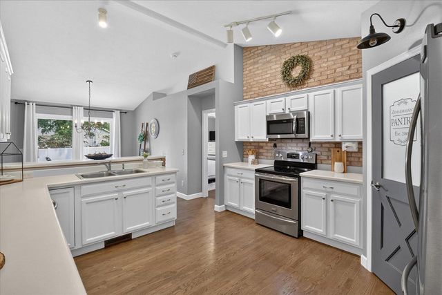 240 Wildfire Lane, Milton, WI 53563