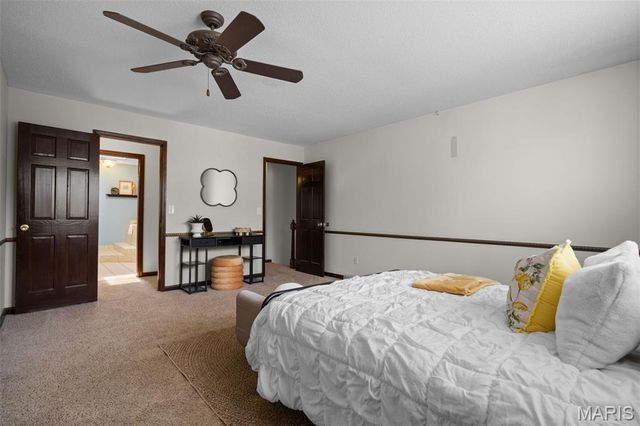 1328 Forest Creek Drive 1, St Peters, MO 63303