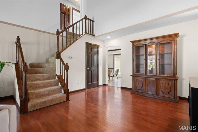 1328 Forest Creek Drive 1, St Peters, MO 63303
