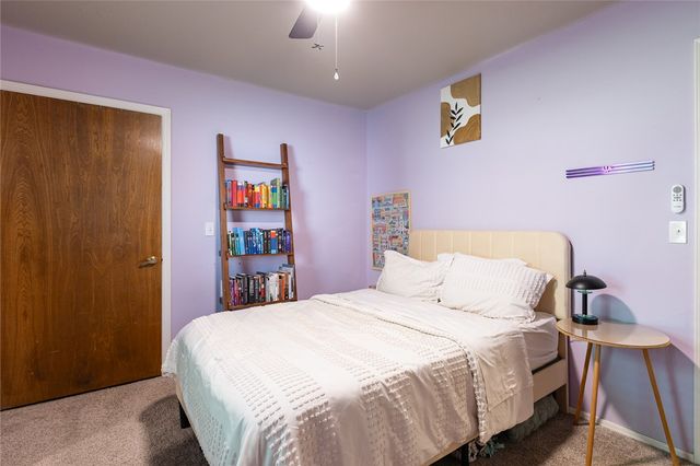 2225 N Mockingbird Lane, Fayetteville, AR 72703