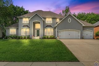 5737 SW Clarion LN, Topeka, KS 66610