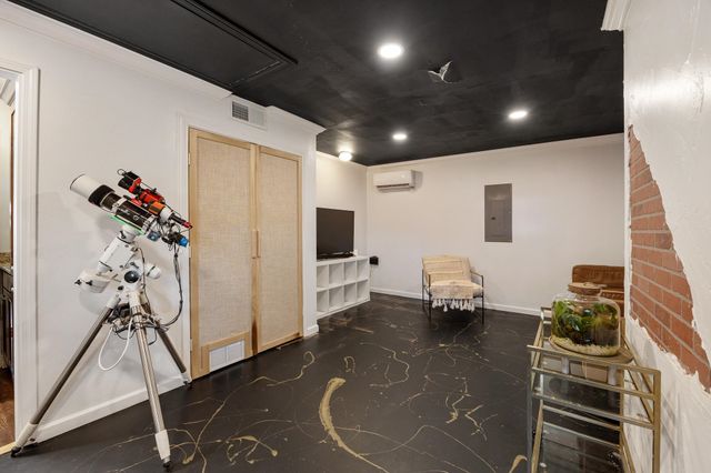 565 County Road 182 E, Overton, TX 75684