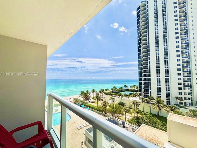 19201 Collins Avenue 606, Sunny Isles Beach, FL 33160