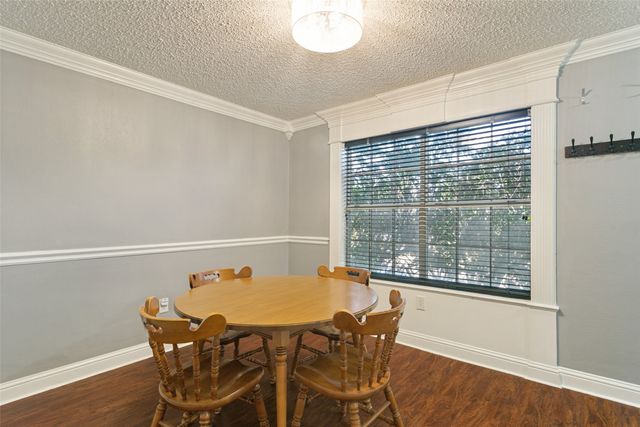 1754 Circle Creek Drive, Lewisville, TX 75067