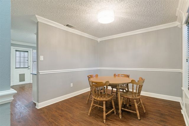 1754 Circle Creek Drive, Lewisville, TX 75067