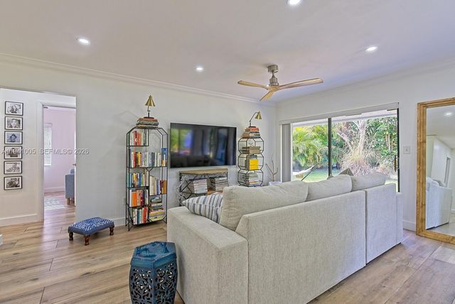 10900 SW 124th Road, Miami, FL 33176