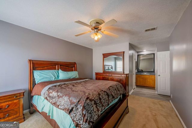 3301 Henderson Mill Road X4, Atlanta, GA 30341