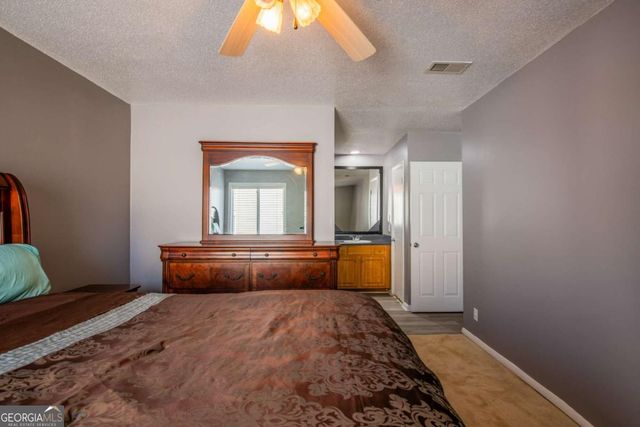 3301 Henderson Mill Road X4, Atlanta, GA 30341