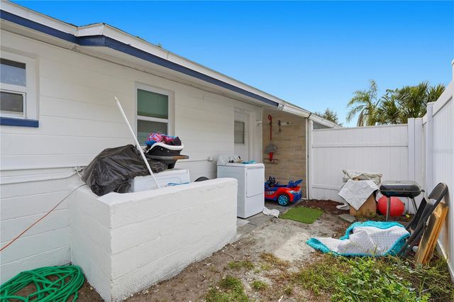 3749 137TH AVENUE, Largo, FL 33771