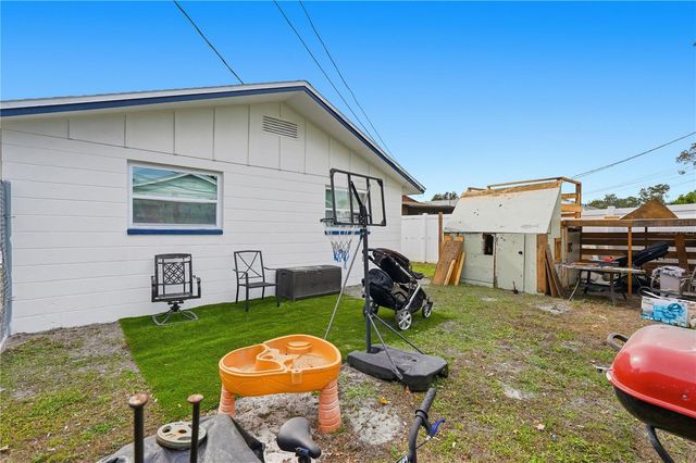 3749 137TH AVENUE, Largo, FL 33771