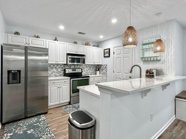 1005 Island View Court, Charleston, SC 29492