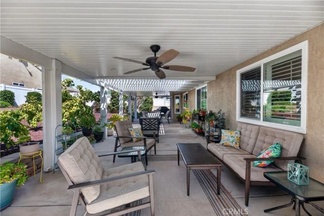 23664 Outrigger, Canyon Lake, CA 92587
