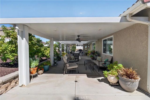 23664 Outrigger, Canyon Lake, CA 92587