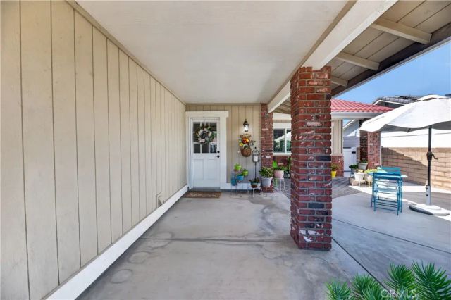 23664 Outrigger, Canyon Lake, CA 92587