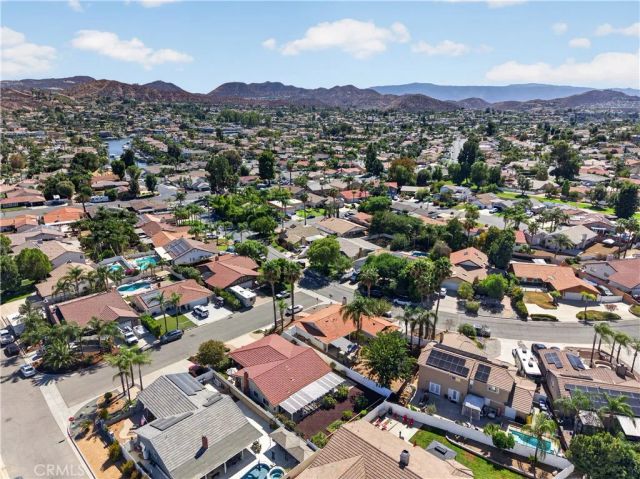 23664 Outrigger, Canyon Lake, CA 92587