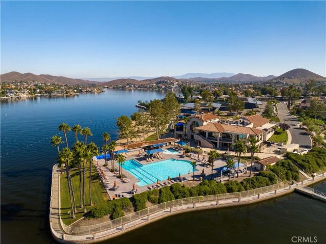 23664 Outrigger, Canyon Lake, CA 92587