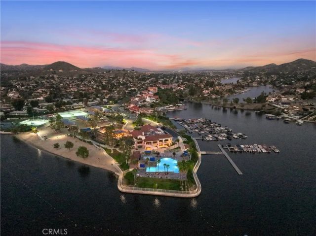 23664 Outrigger, Canyon Lake, CA 92587