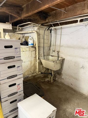 3728 York Boulevard, Los Angeles, CA 90065