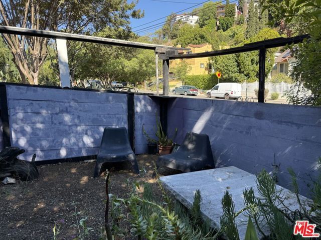 3728 York Boulevard, Los Angeles, CA 90065