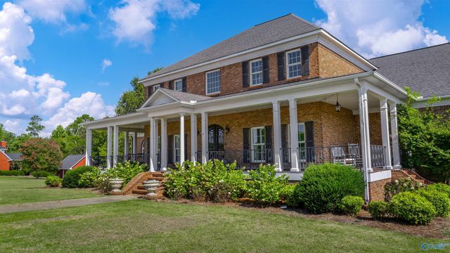 111 Terrace Drive, Rainsville, AL 35986