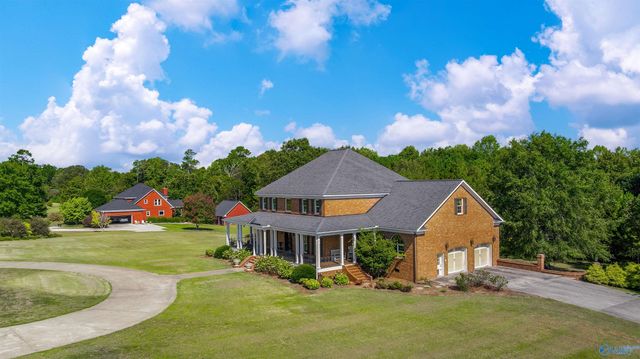 111 Terrace Drive, Rainsville, AL 35986