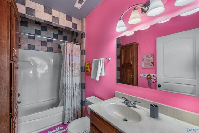 111 Terrace Drive, Rainsville, AL 35986