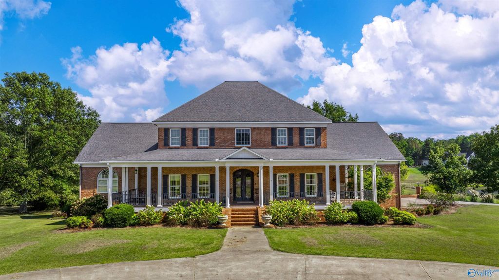 111 Terrace Drive, Rainsville, AL 35986