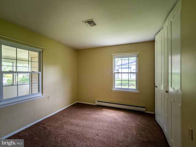 36 HEATHER PL, Southampton, NJ 08088