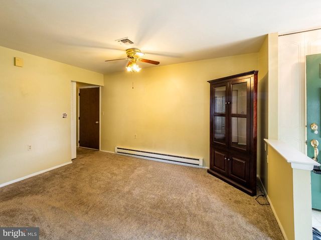 36 HEATHER PL, Southampton, NJ 08088