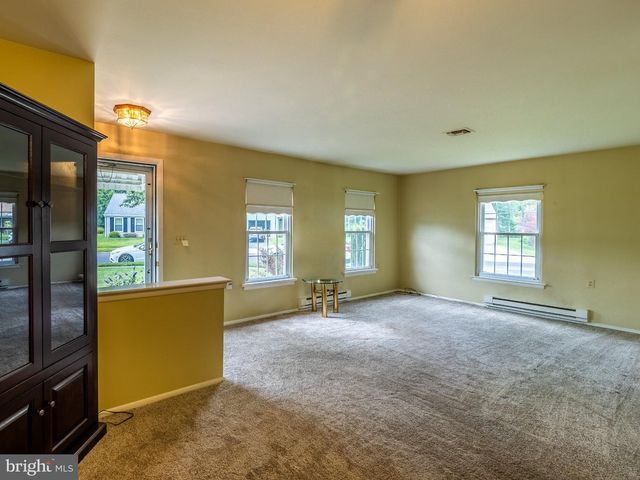 36 HEATHER PL, Southampton, NJ 08088