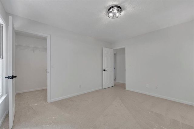 132 Springwater Trace, Woodstock, GA 30188