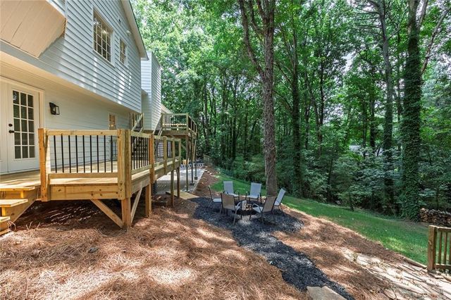 132 Springwater Trace, Woodstock, GA 30188