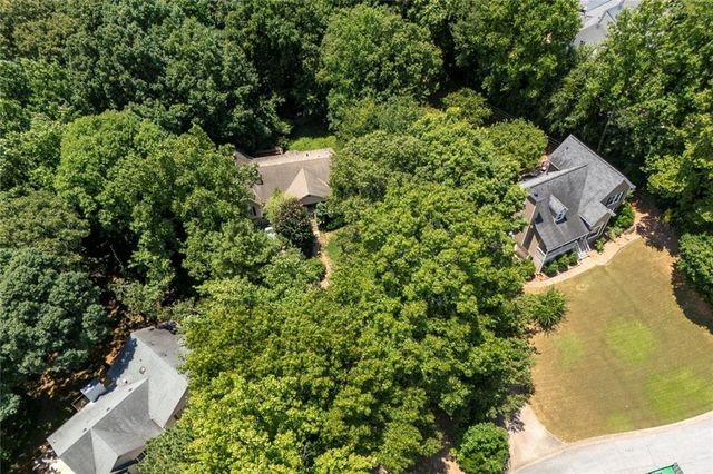 132 Springwater Trace, Woodstock, GA 30188