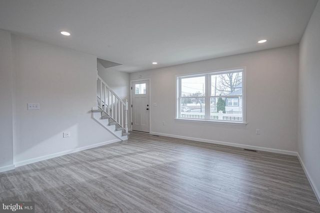 5 MYRTLE AVE, Gloucester City, NJ 08030