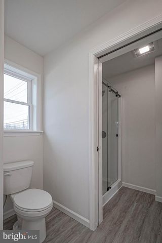 5 MYRTLE AVE, Gloucester City, NJ 08030