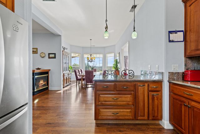 4287 Burnett Rd, Lincoln, CA 95648