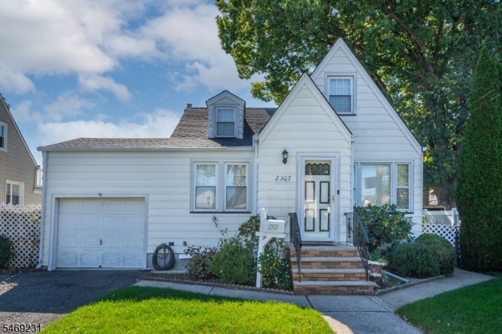 2307 Dewitt Ter, Linden City, NJ 07036 — exterior