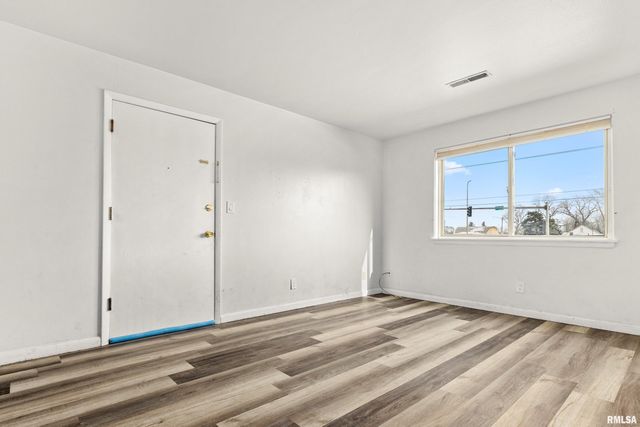 3623 N STERLING Avenue, Peoria, IL 61604